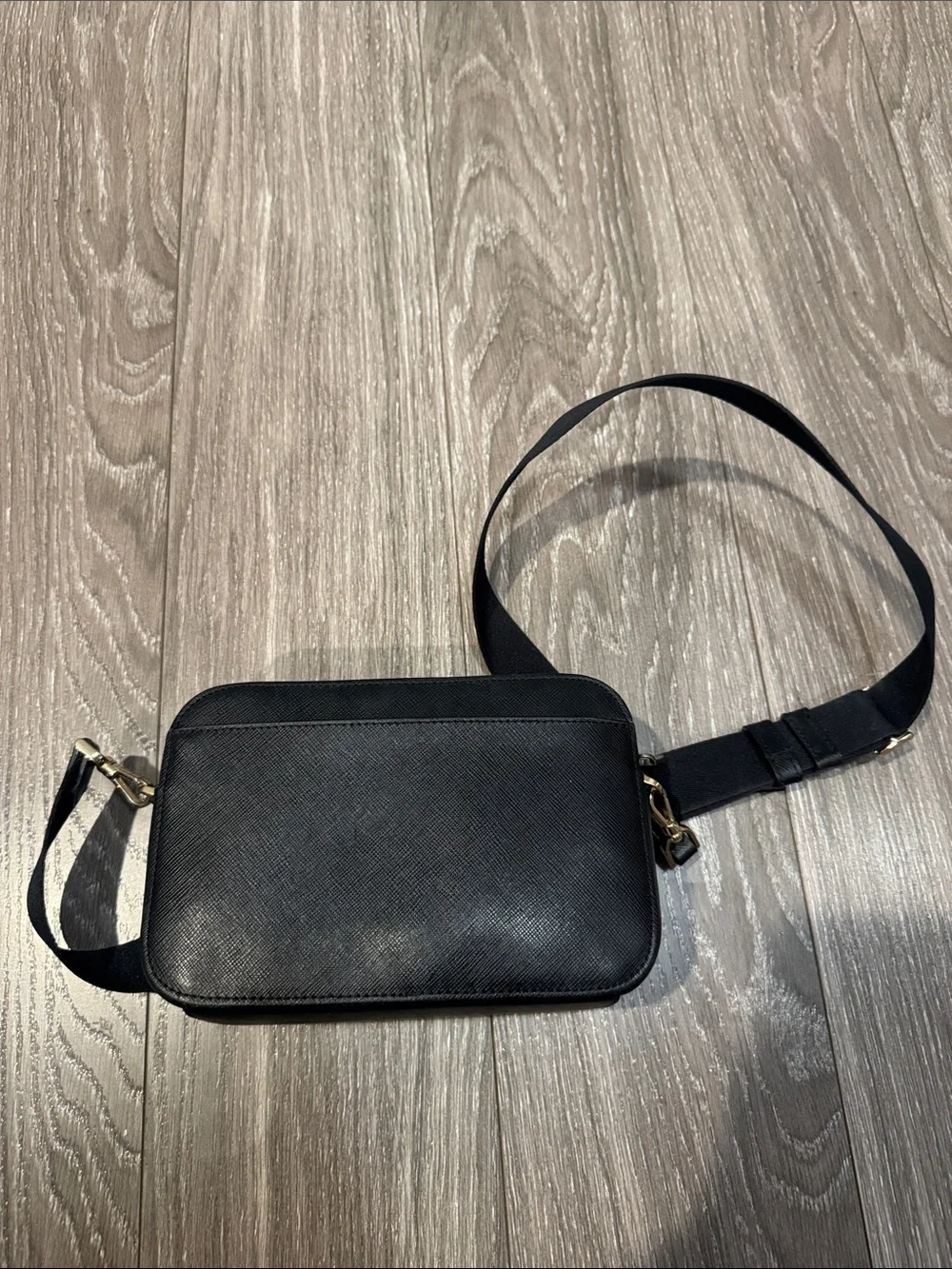 Black Kate spade crossbody